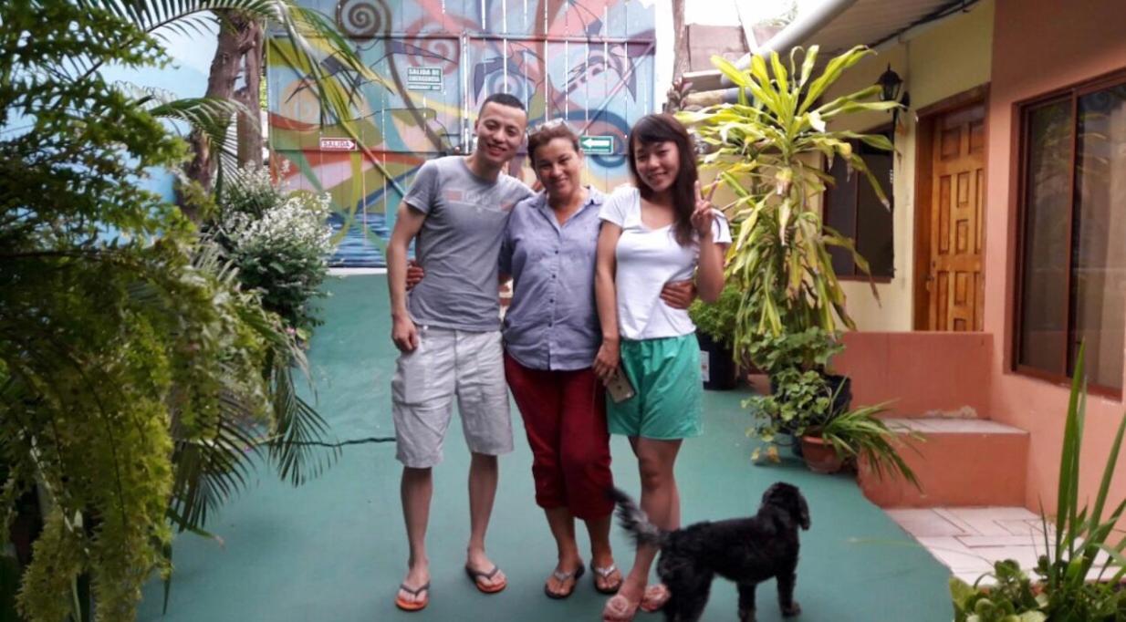 Nelyza'S Suites & Adventure Puerto Ayora Kültér fotó